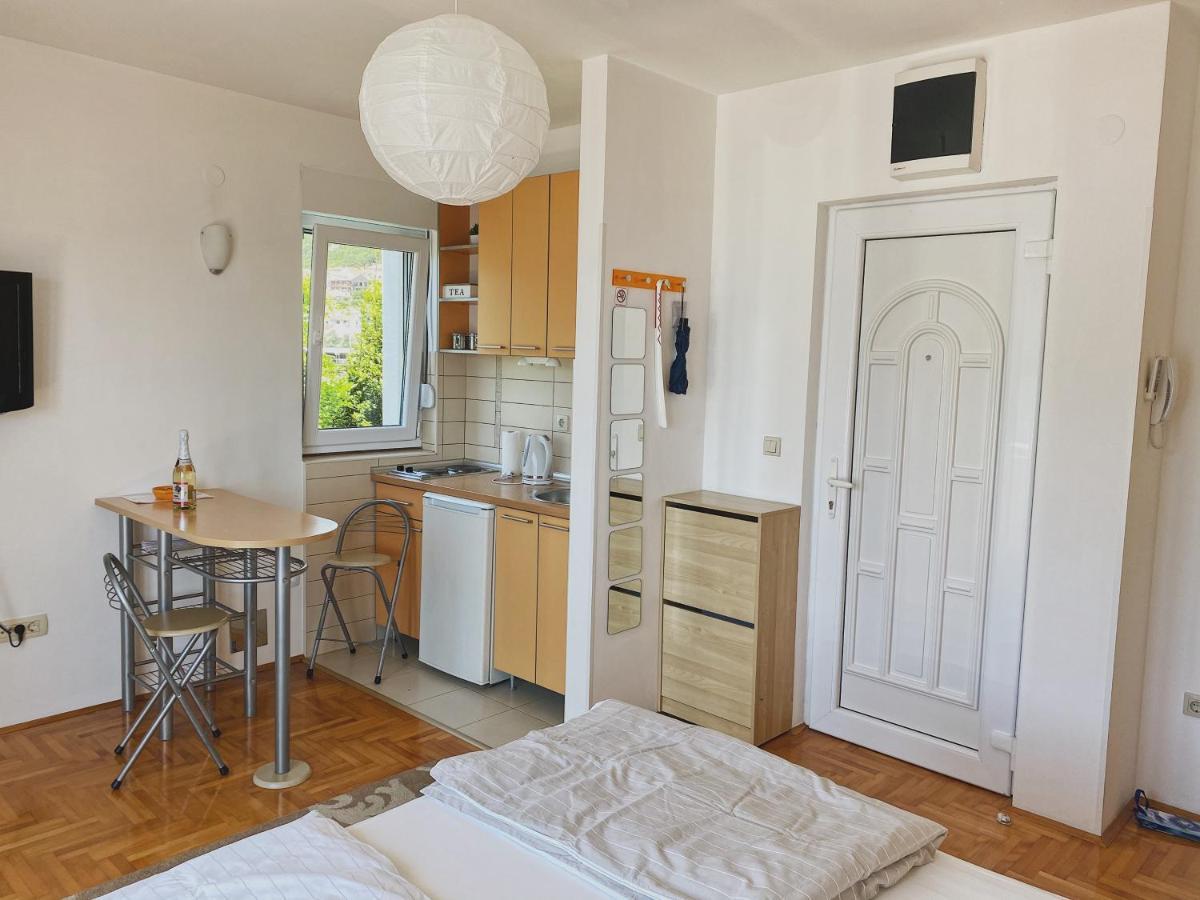 הרצג-נובי Apartments Bellevue - Otasevic מראה חיצוני תמונה
